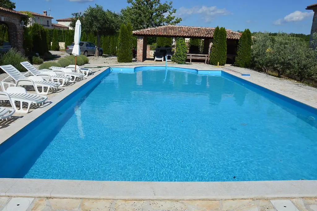 Villa Angiolina Višnjan 0*,  Chorvatsko